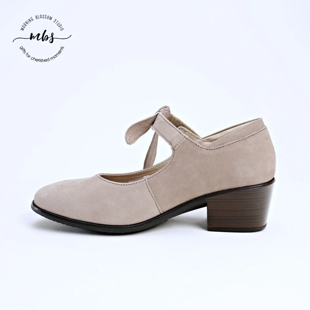 NIB Naot Nobility Mary Jane Crinkle Patent Leather Orthopedic Tan Women‎ 40